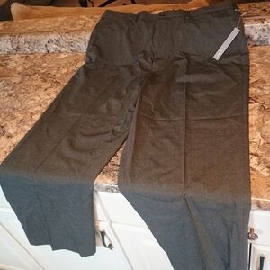 Apt. 9 Men's Gray Slacks 40x30 Nwt